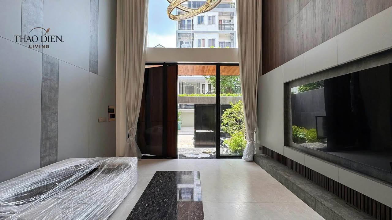 4BR villa in Thao Dien — photo 2