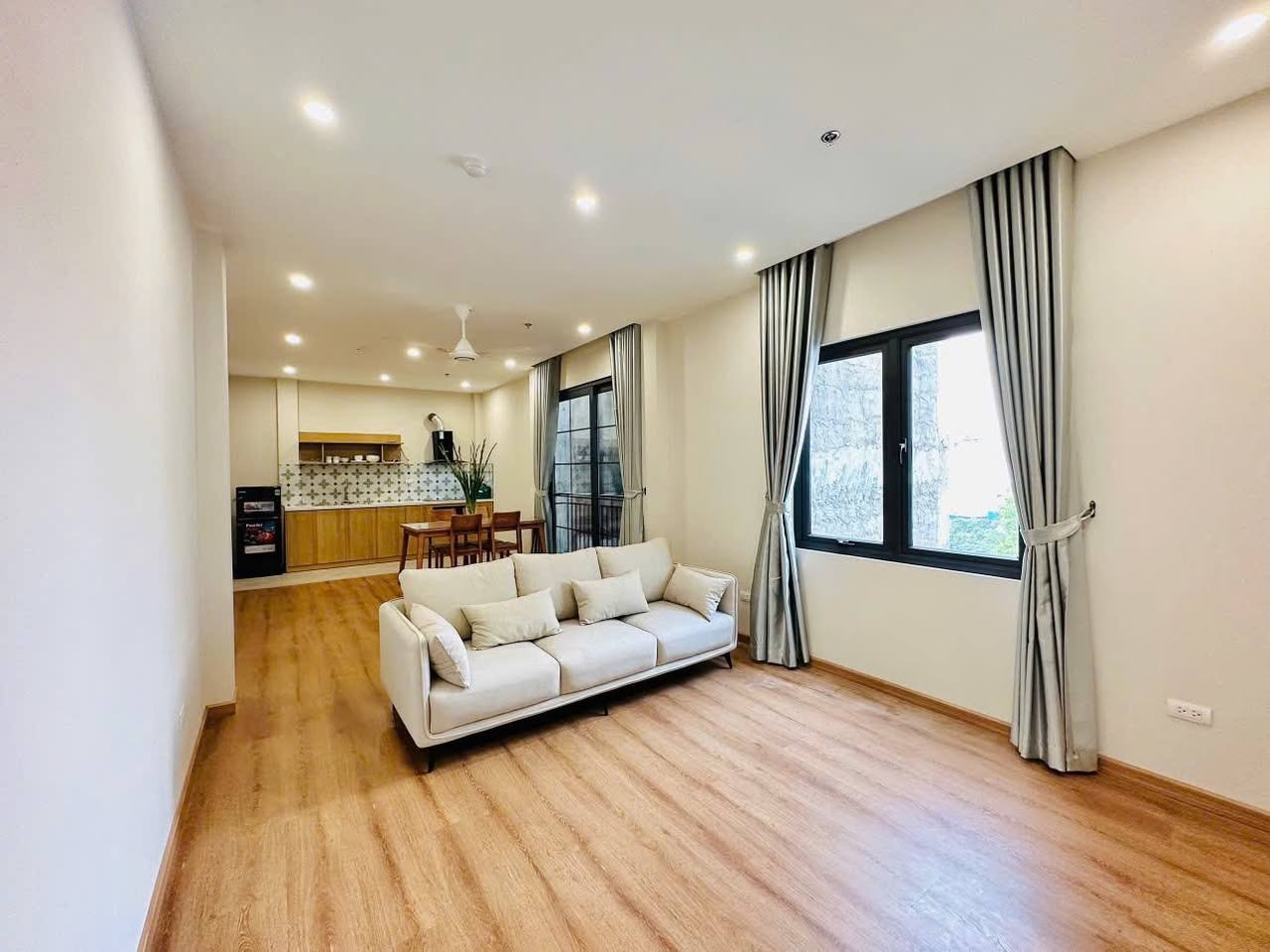 2BR serviced-apartment in Tay Ho — photo 3