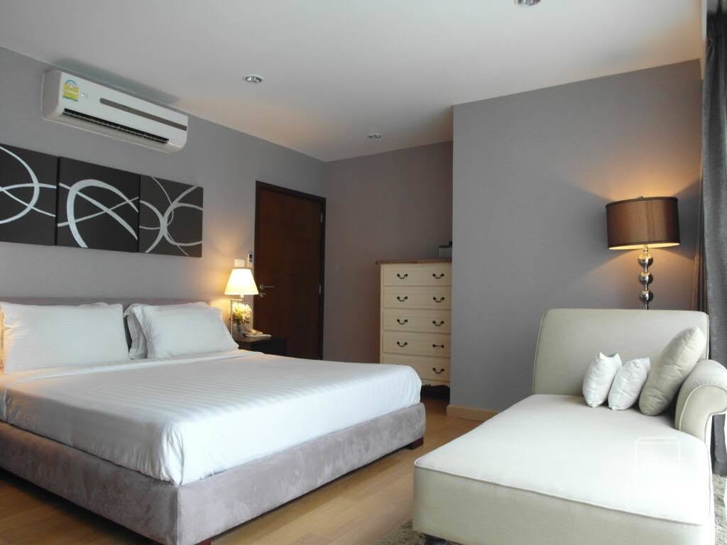 2BR apartment in Sathorn — photo 2