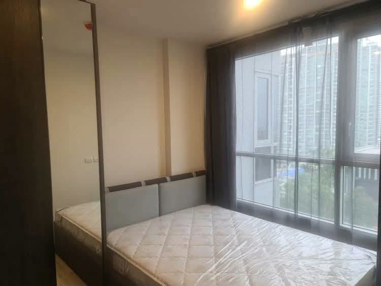1BR condo in Huai Khwang — photo 4