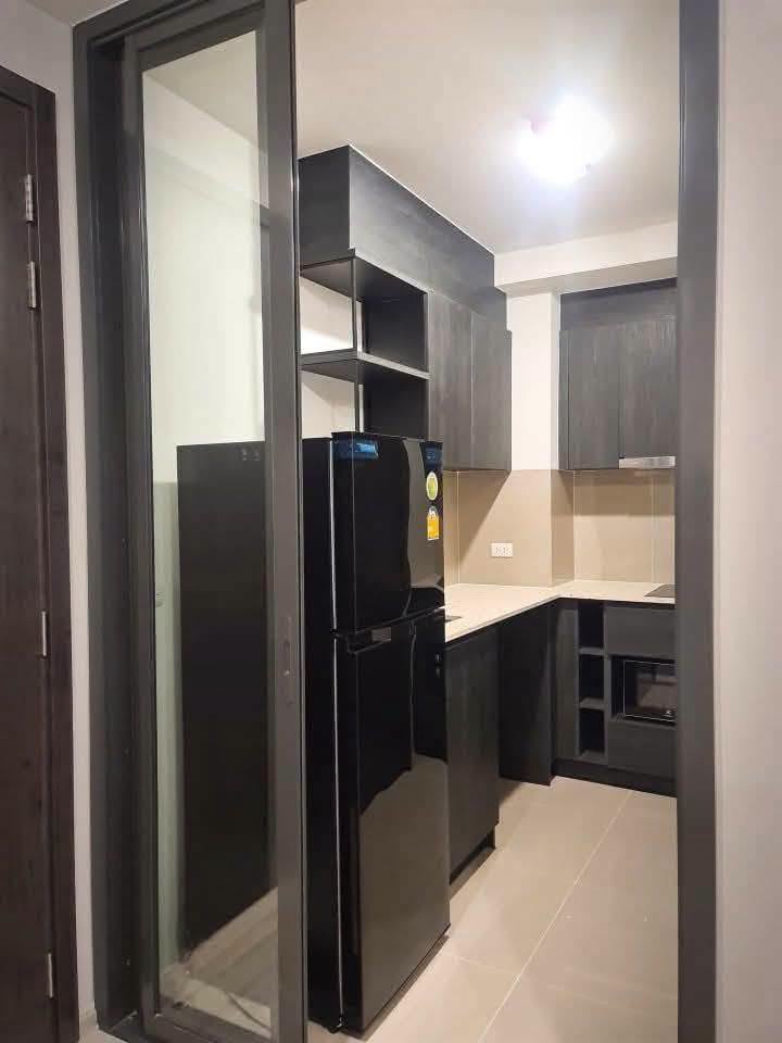 1BR condo in Huai Khwang — photo 5