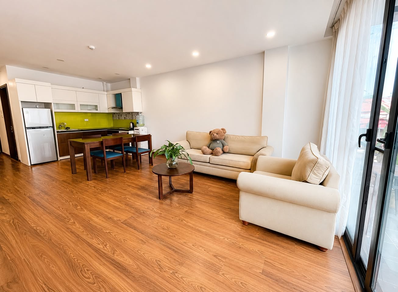 2BR apartment in Tay Ho — photo 3