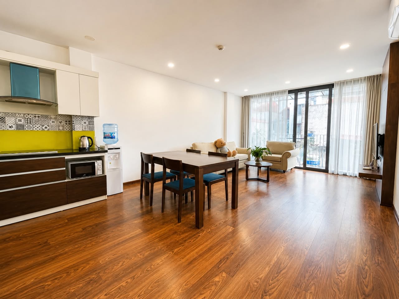 2BR apartment in Tay Ho — photo 4