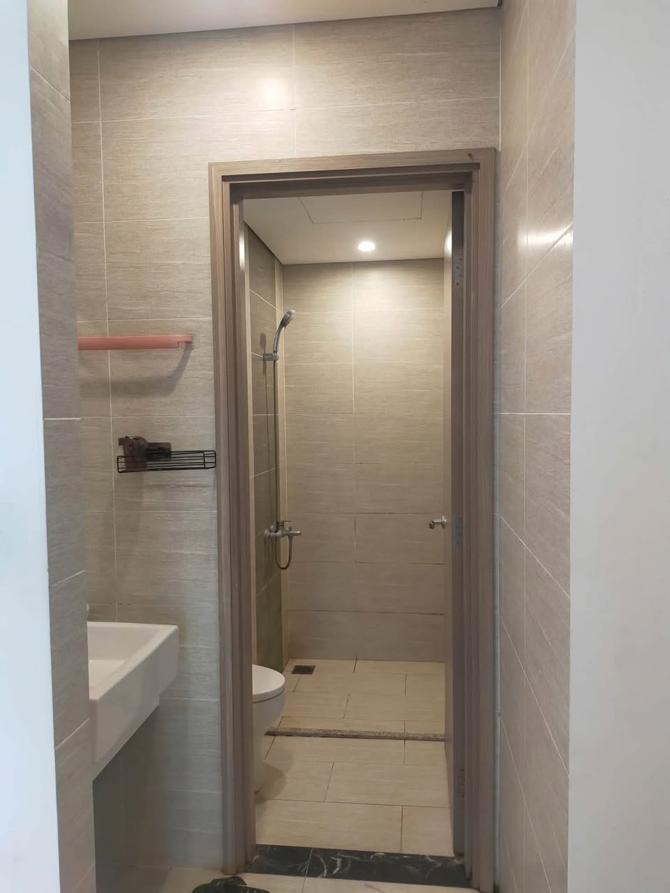 2BR apartment in Hanoi — photo 4