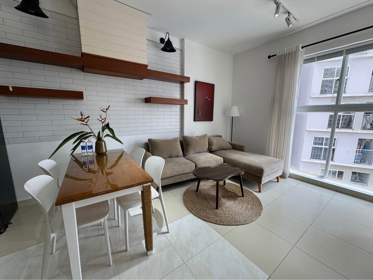 2BR apartment in Thao Dien — photo 2