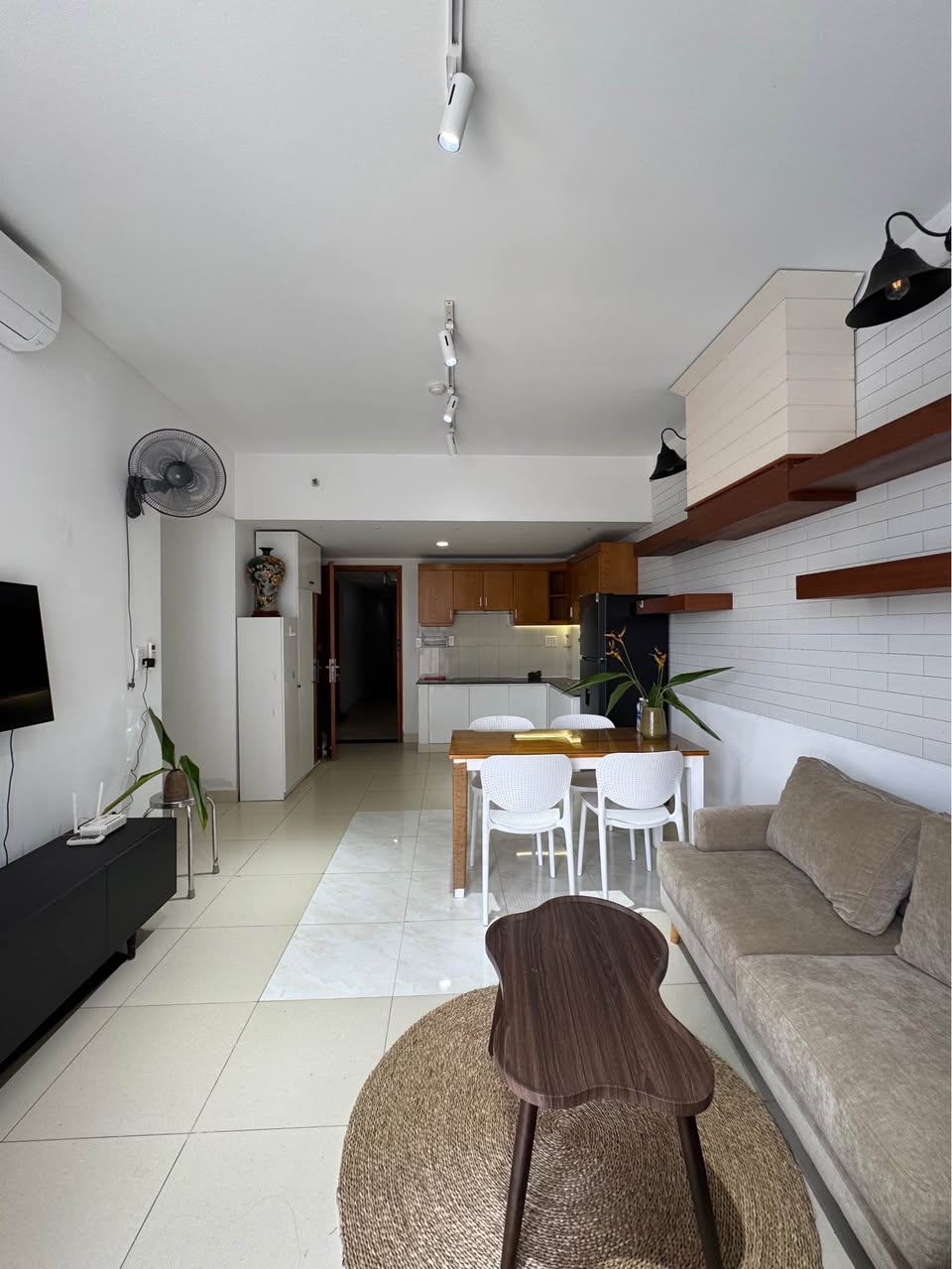 2BR apartment in Thao Dien — photo 3