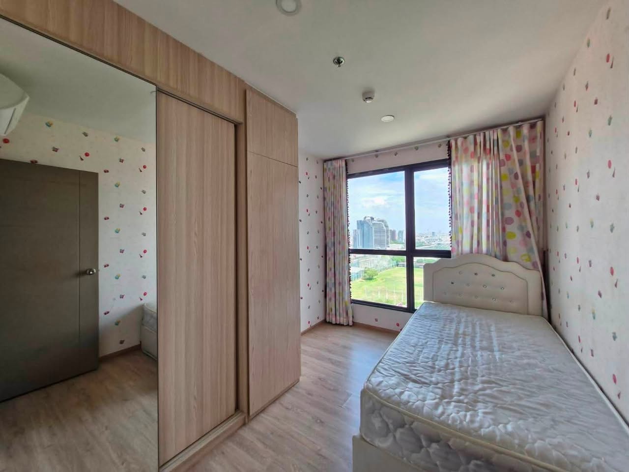 2BR condo in Bang Na — photo 2