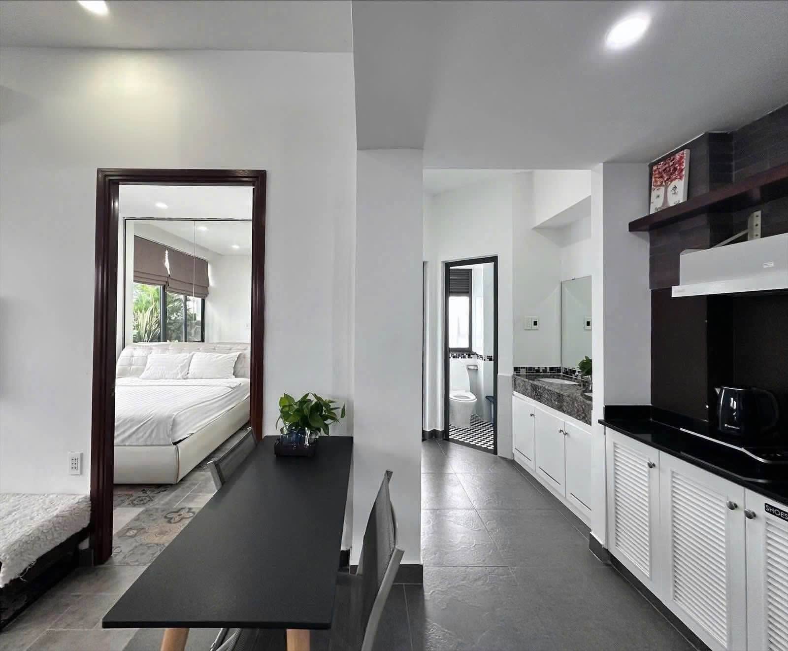 1BR serviced-apartment in District 3 — photo 4