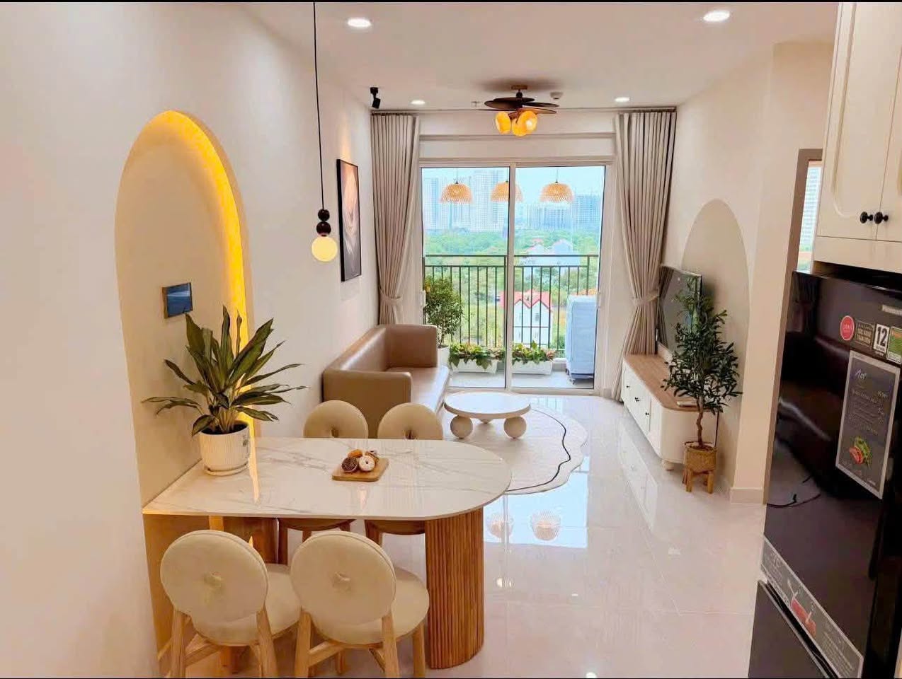 2BR apartment in Phu My Hung — photo 3