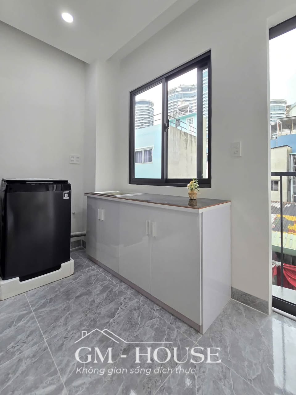 Studio studio in Binh Thanh — photo 5