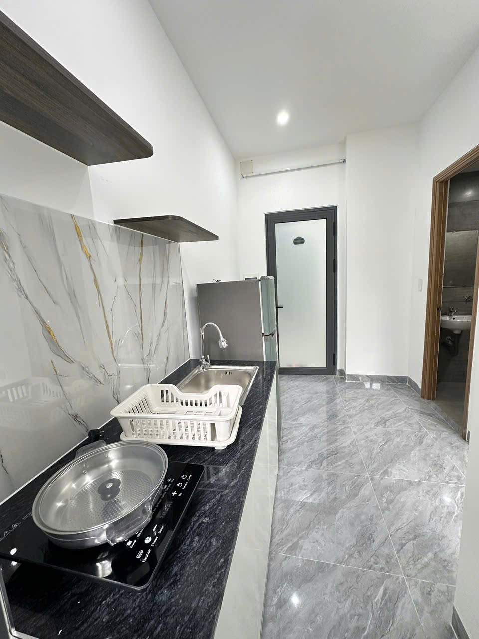 apartment in Cam Le — photo 4
