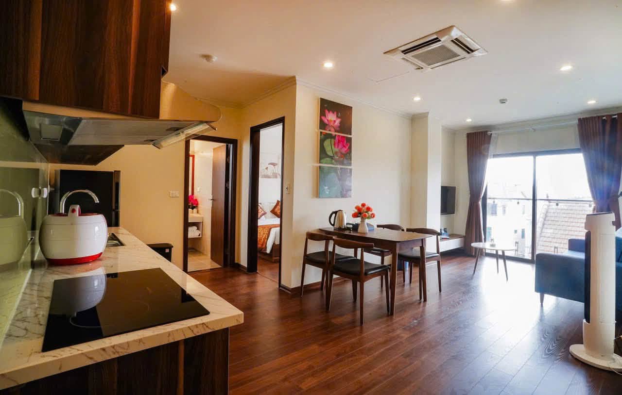 2BR apartment in Tay Ho — photo 2