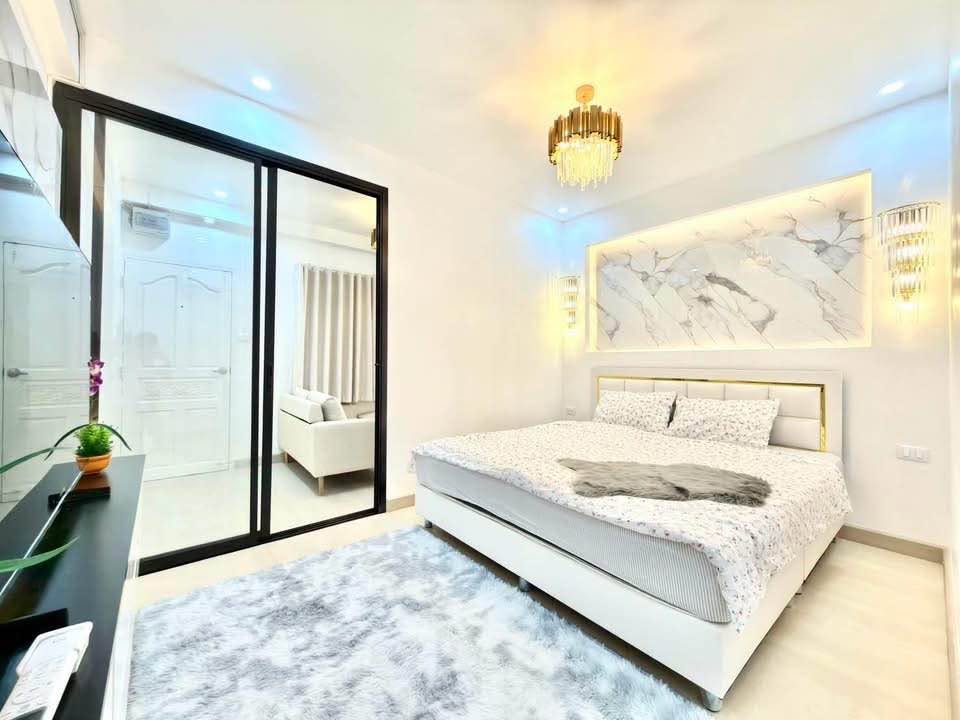 Studio condo in Central Pattaya — photo 2