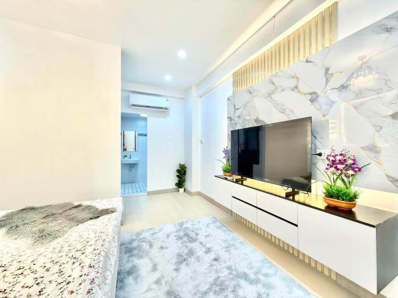 Studio condo in Central Pattaya — photo 3