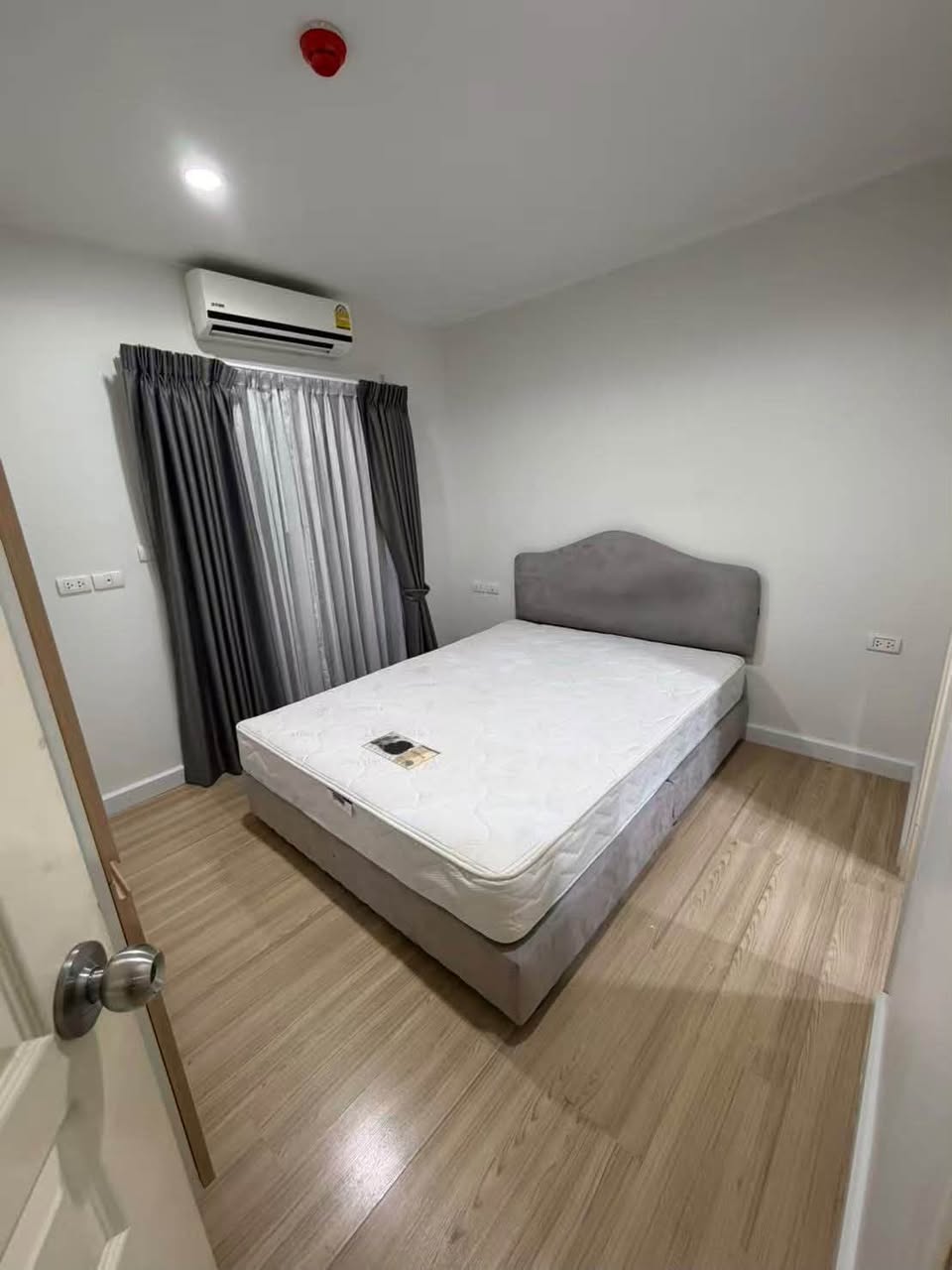 2BR apartment in Sukhumvit — photo 2