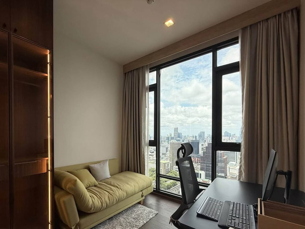 2BR apartment in Ratchathewi — photo 3