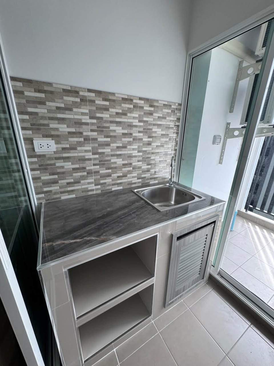 1BR condo in Bang Na — photo 5