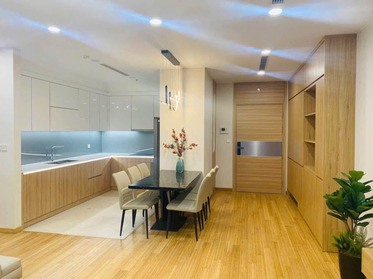 2BR apartment in Cau Giay — photo 2