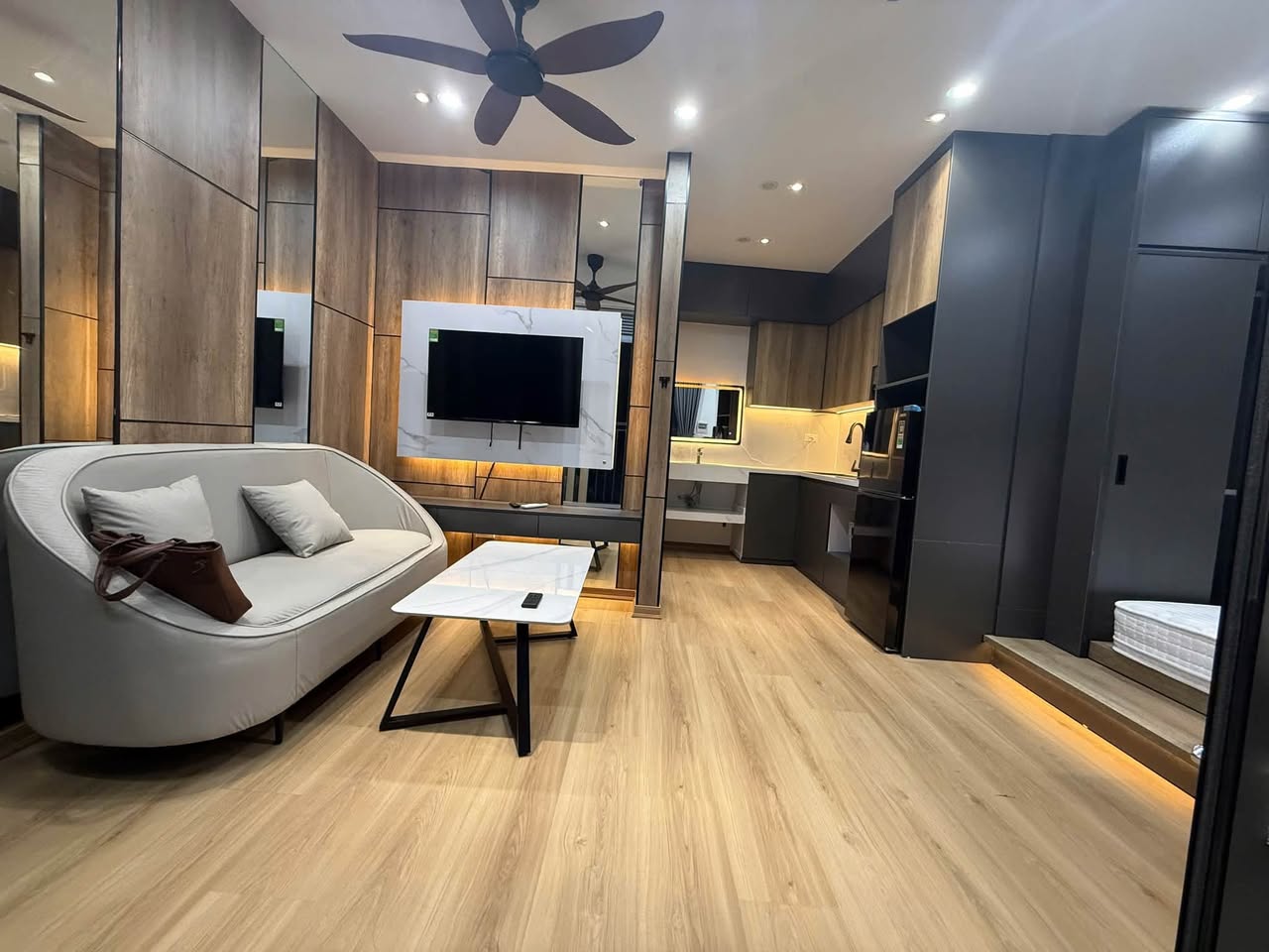 1BR apartment in Cau Giay — photo 5