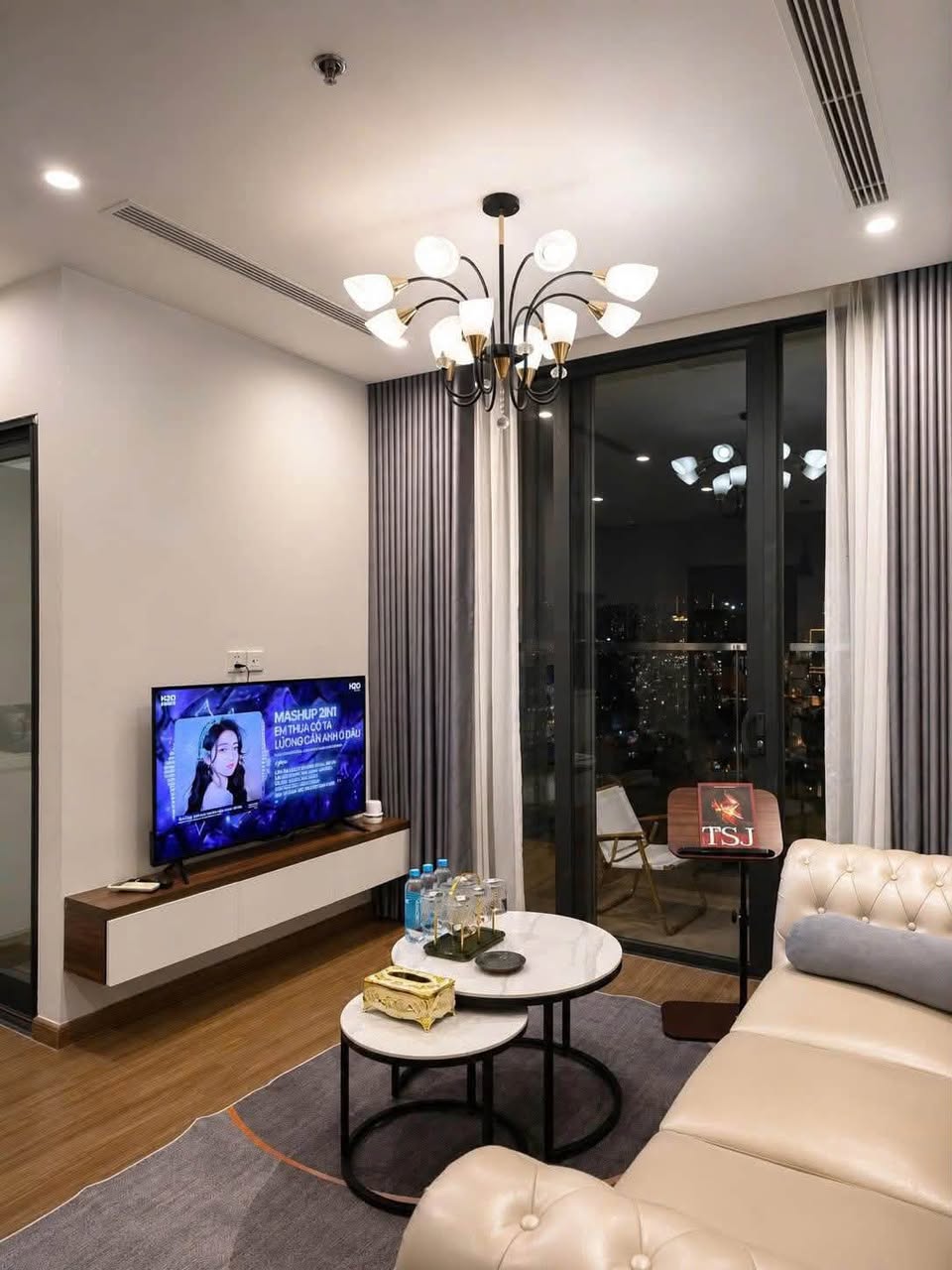 2BR apartment in Cau Giay — photo 3