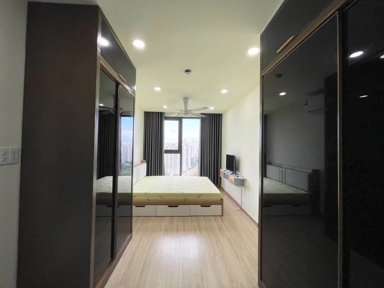 2BR apartment in District 7 — photo 4