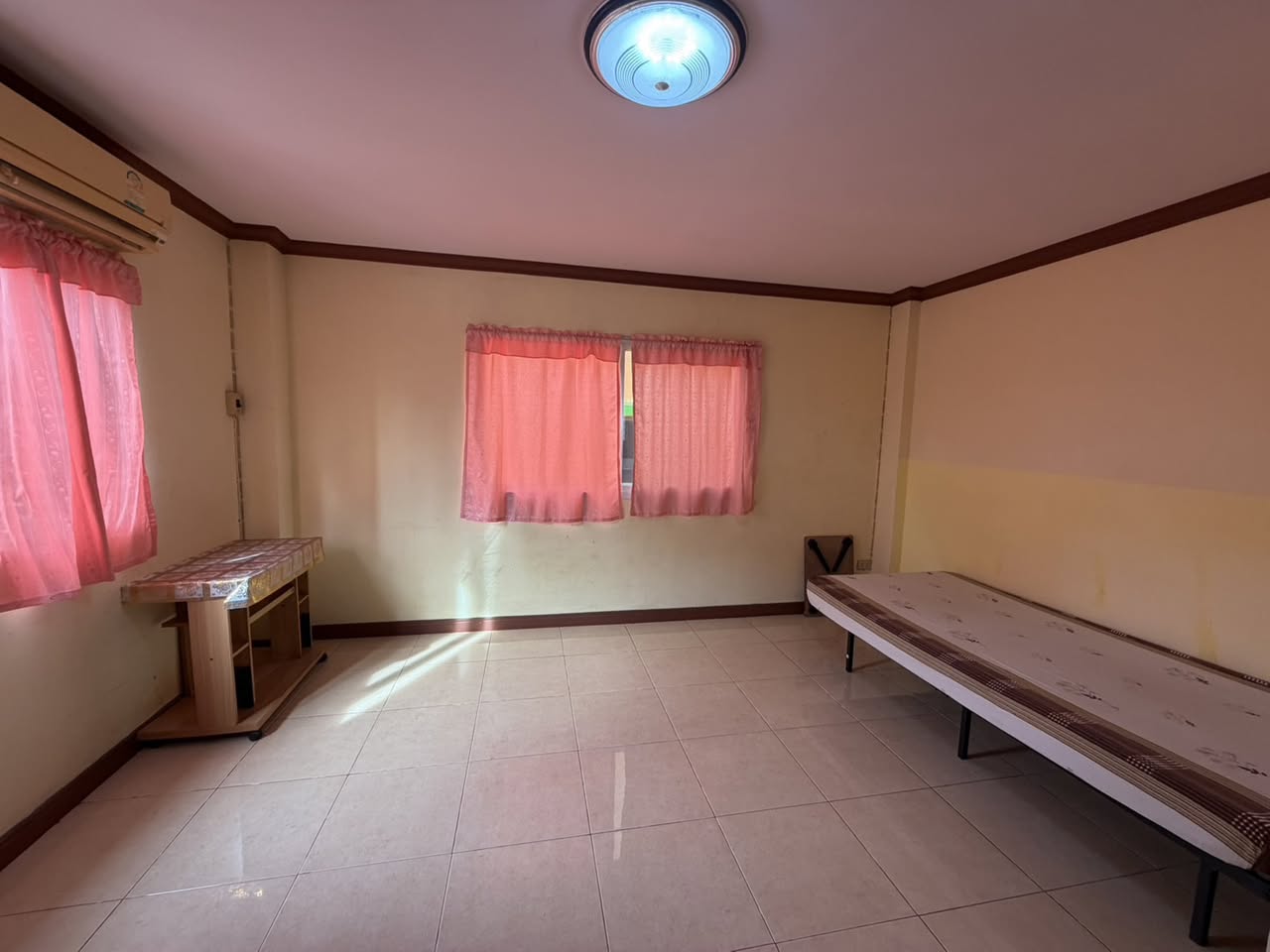 Studio room in Pin Klao — photo 3