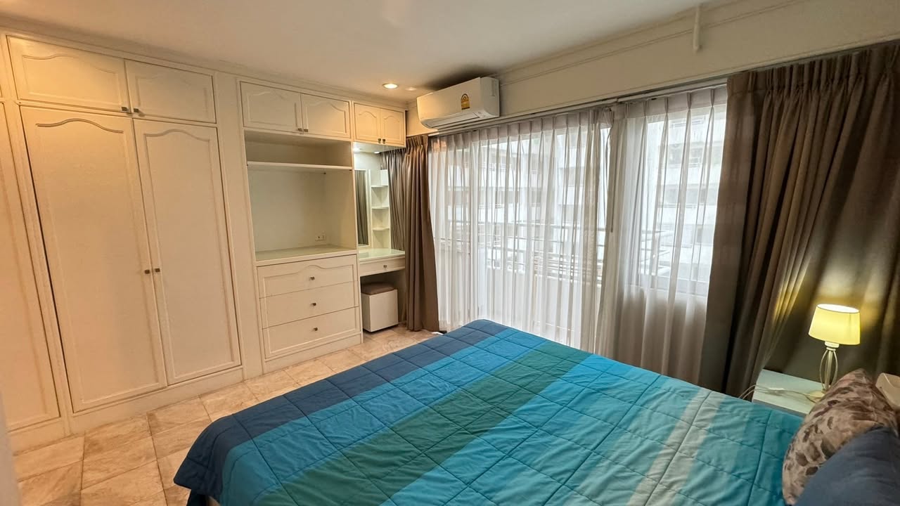 1BR condo in Nana — photo 2