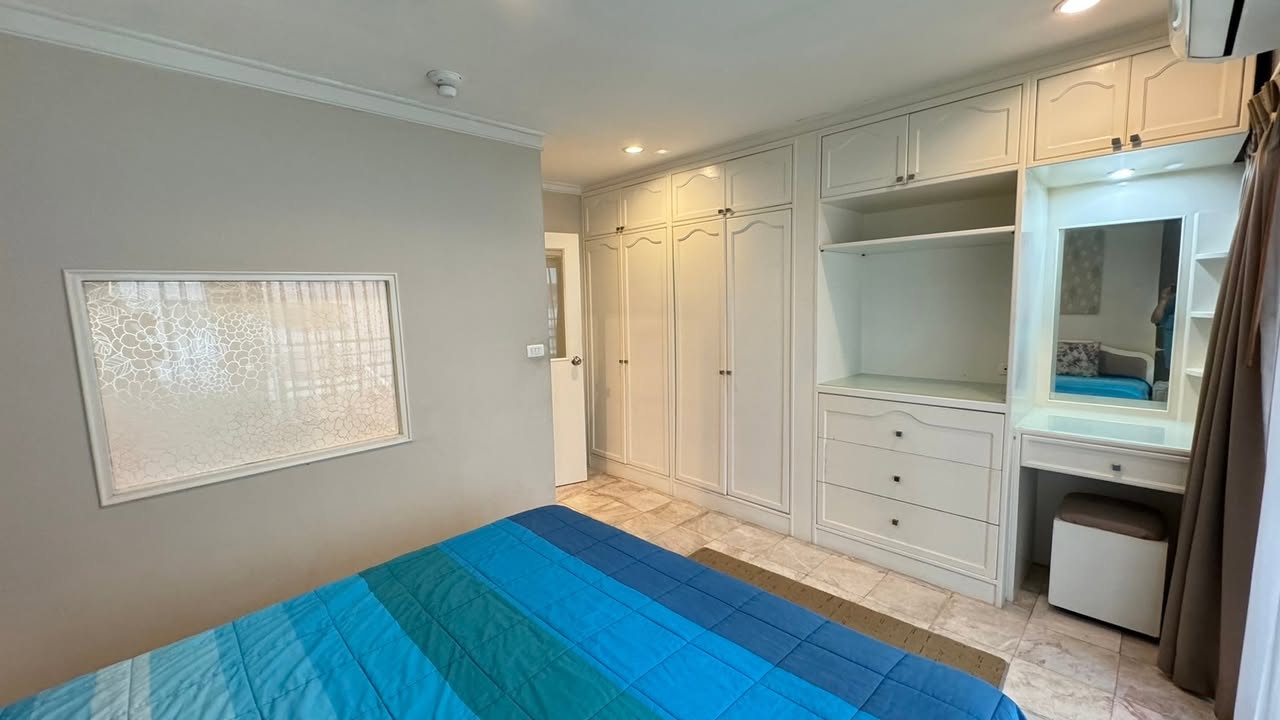 1BR condo in Nana — photo 3