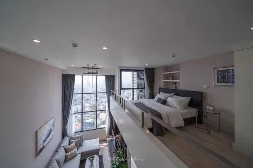 duplex in Sathorn — photo 2