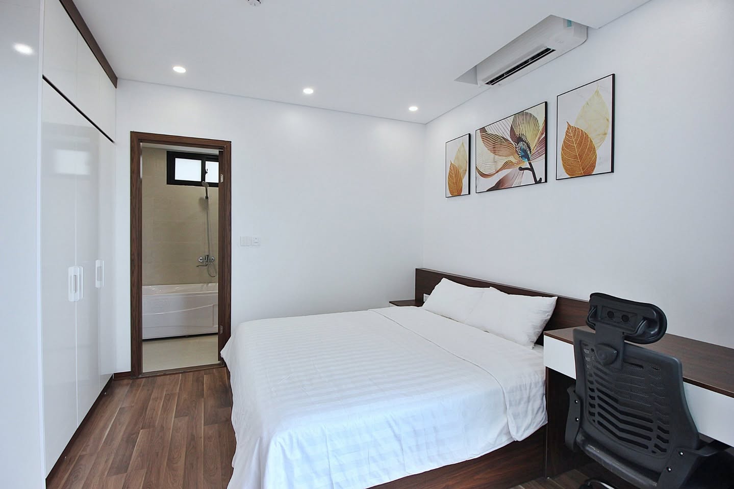 apartment in Tay Ho — photo 5