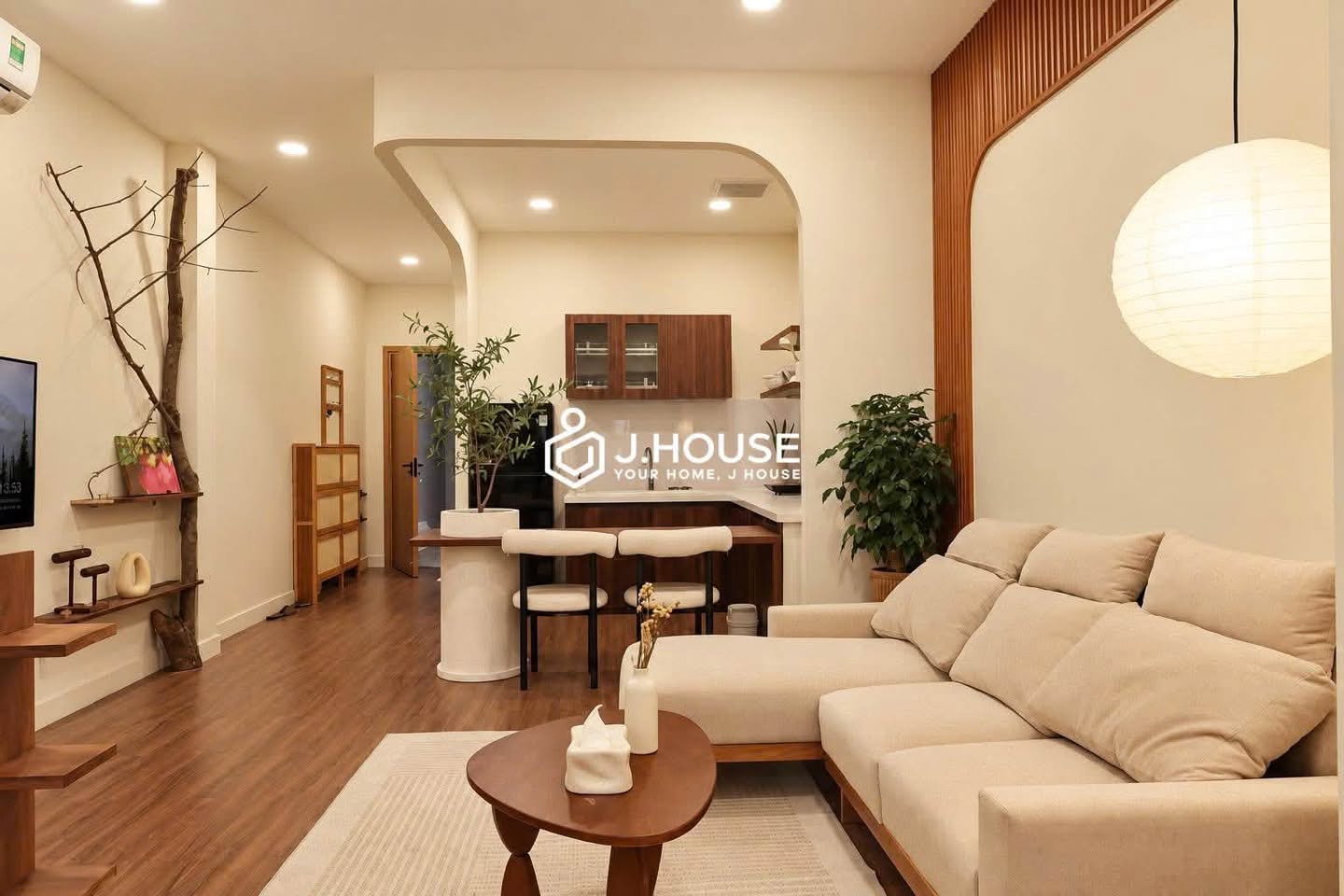 1BR apartment in District 1 — photo 2