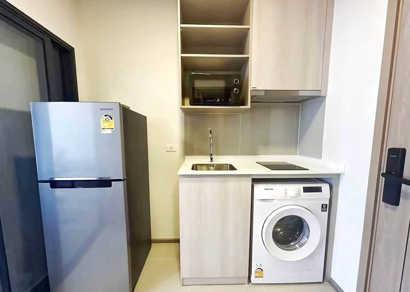 1BR condo in Phra Khanong — photo 4