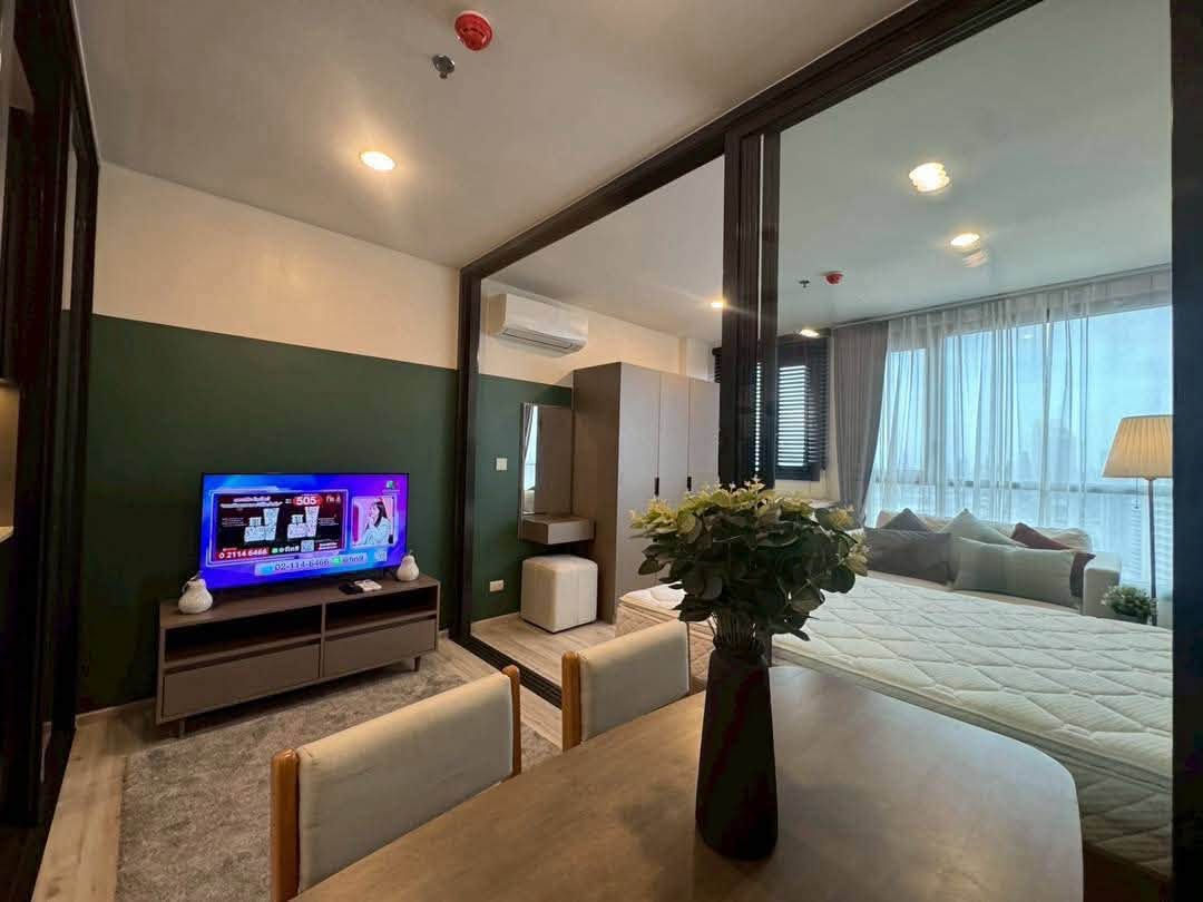1BR condo in Huai Khwang — photo 4