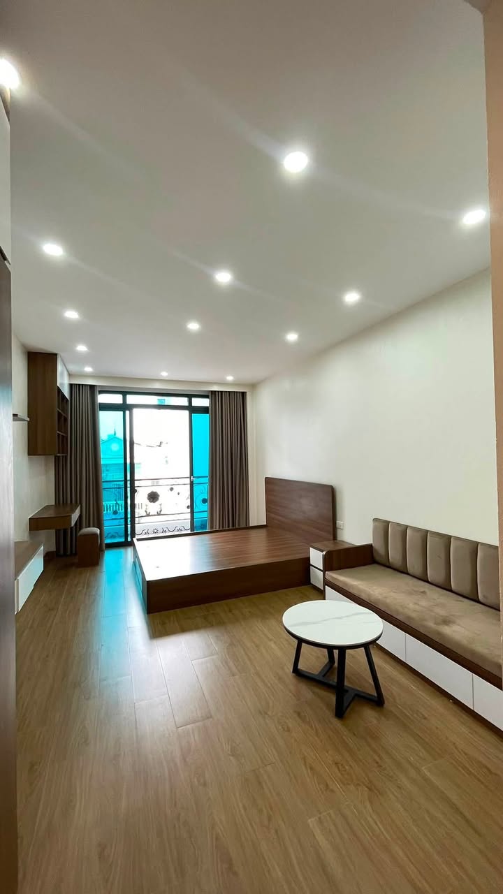 apartment in Long Bien — photo 2