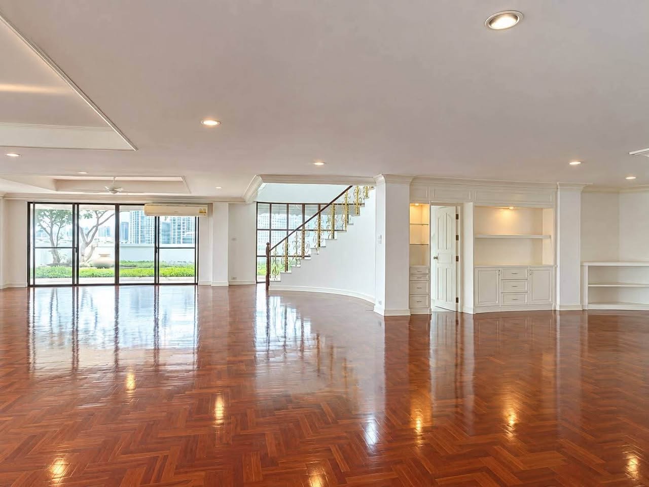 4BR duplex in Phrom Phong — photo 2
