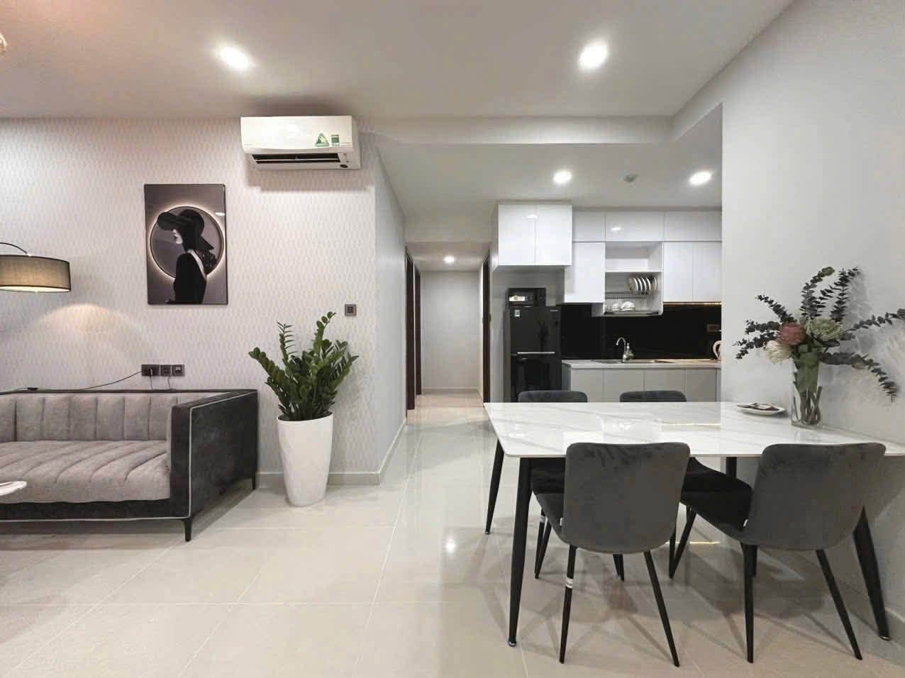 2BR apartment in District 4 — photo 3