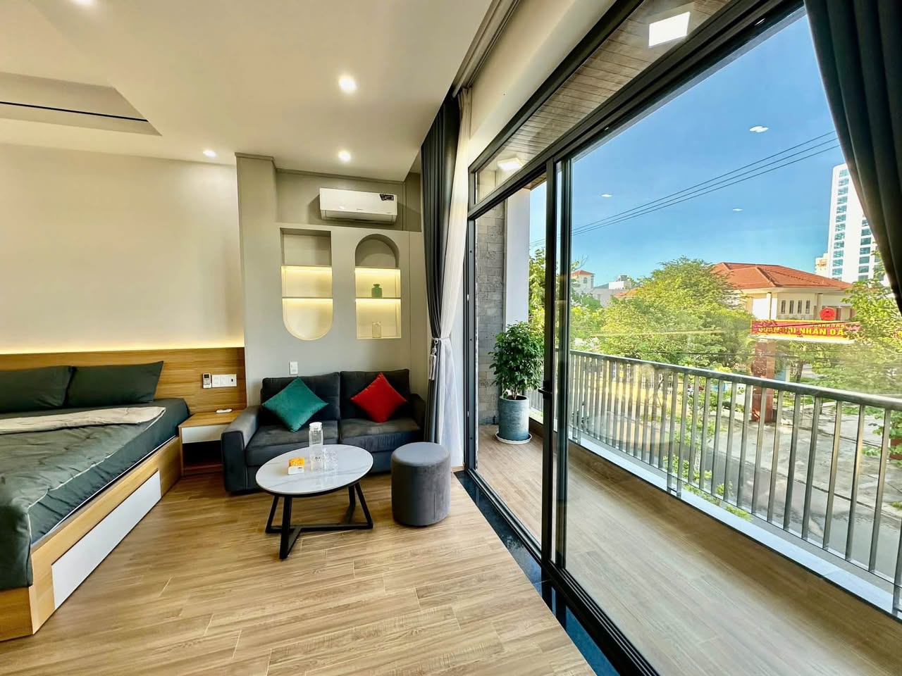 2BR apartment in Ngu Hanh Son — photo 2