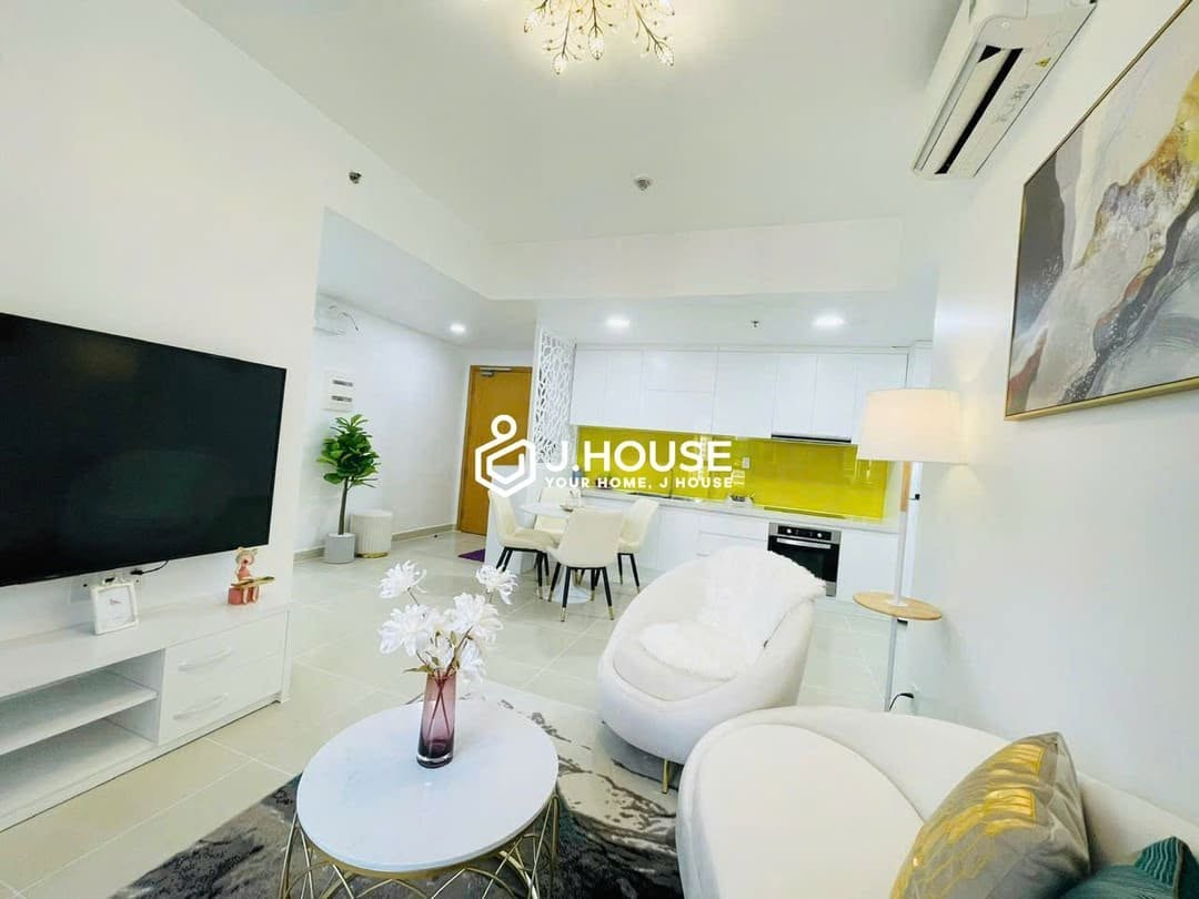 2BR condo in District 2 — photo 3