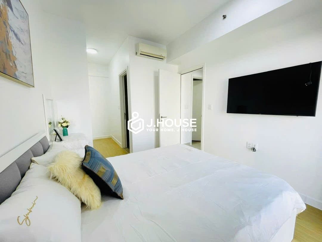 2BR condo in District 2 — photo 5