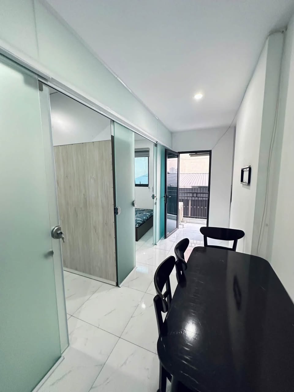 2BR apartment in Dong Da — photo 2