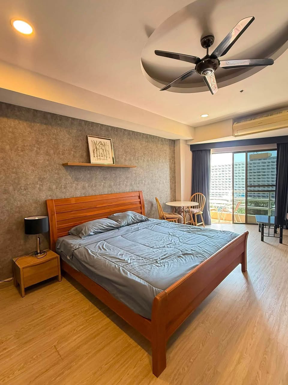 Studio condo in Jomtien — photo 3