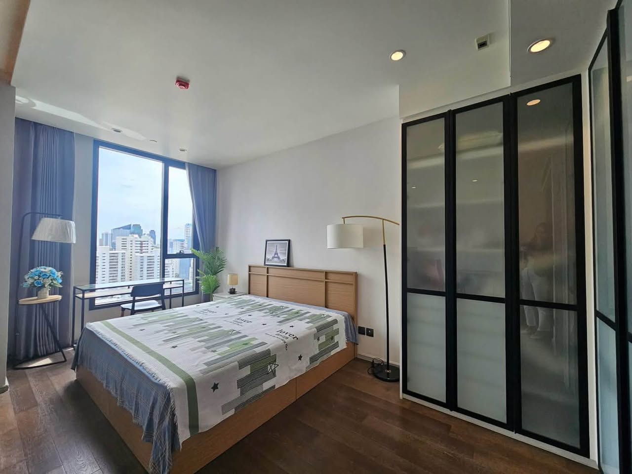 1BR apartment in Sukhumvit — photo 2