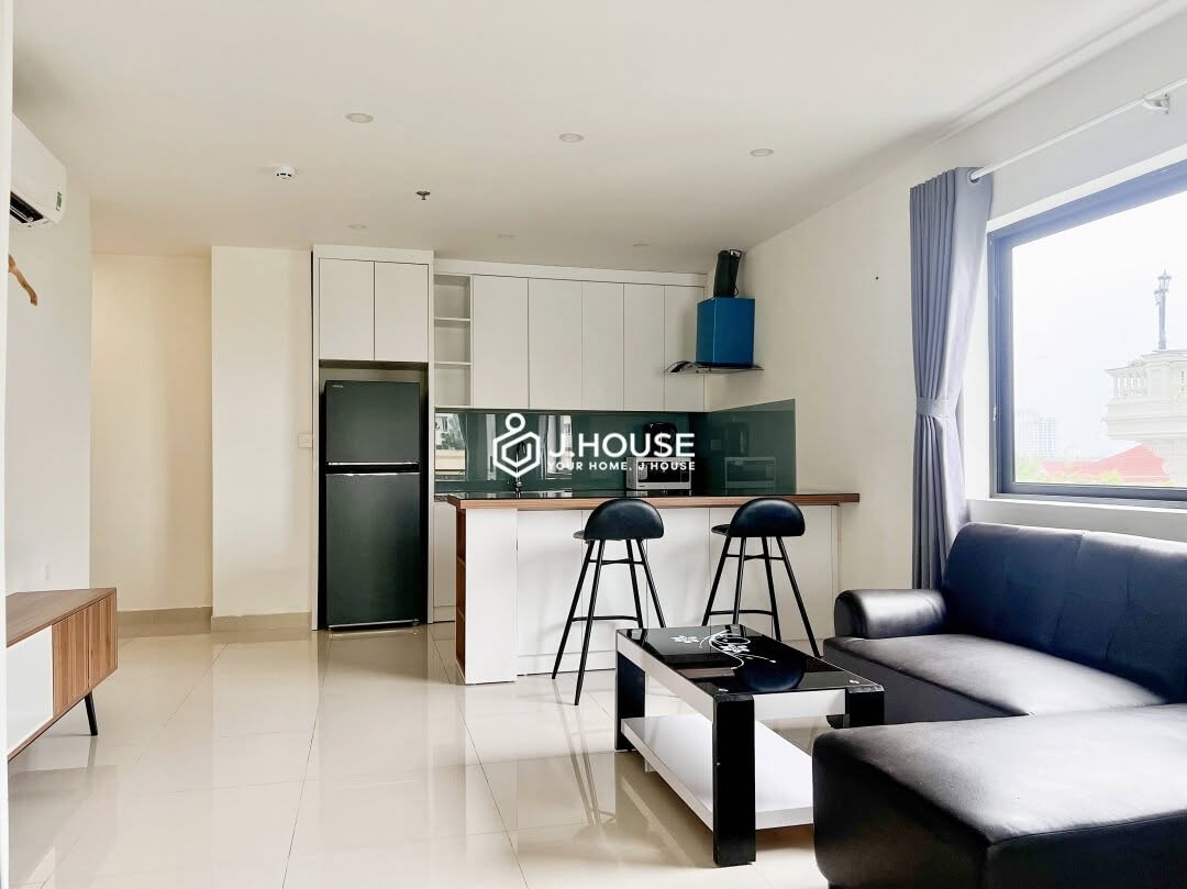 2BR serviced-apartment in District 2 — photo 2