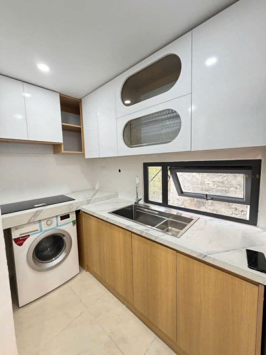 2BR apartment in Ba Dinh — photo 2