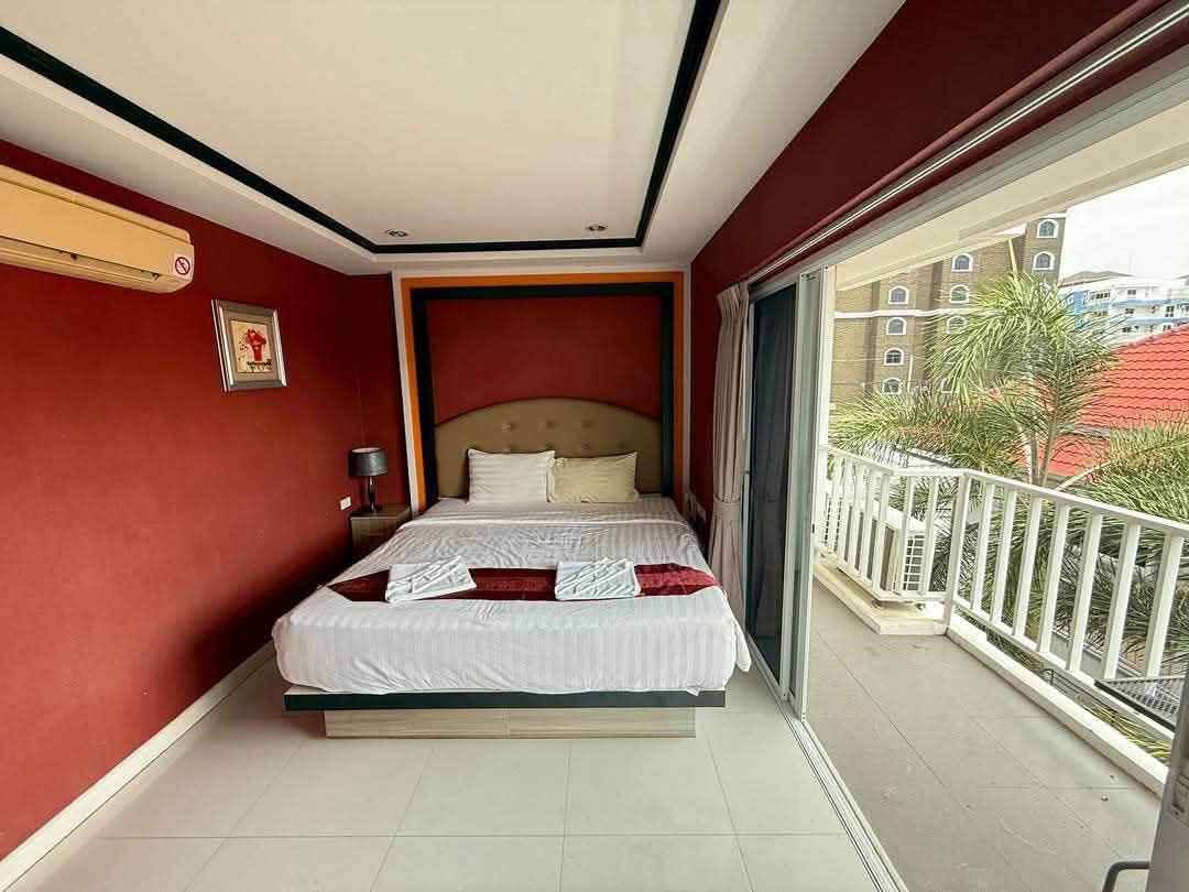 Studio studio for sale in Pratumnak — photo 5