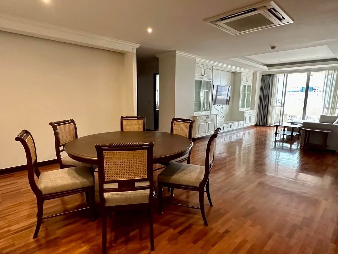 3BR apartment in Nana — photo 5