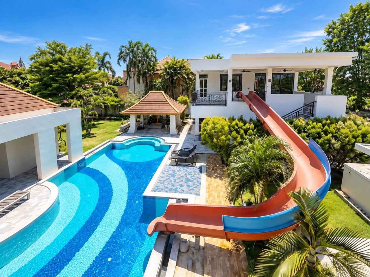 8BR villa in East Pattaya — photo 3