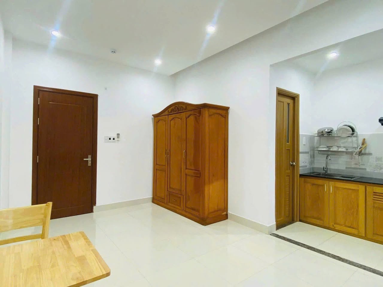 Studio studio in Khương Mỹ — photo 3