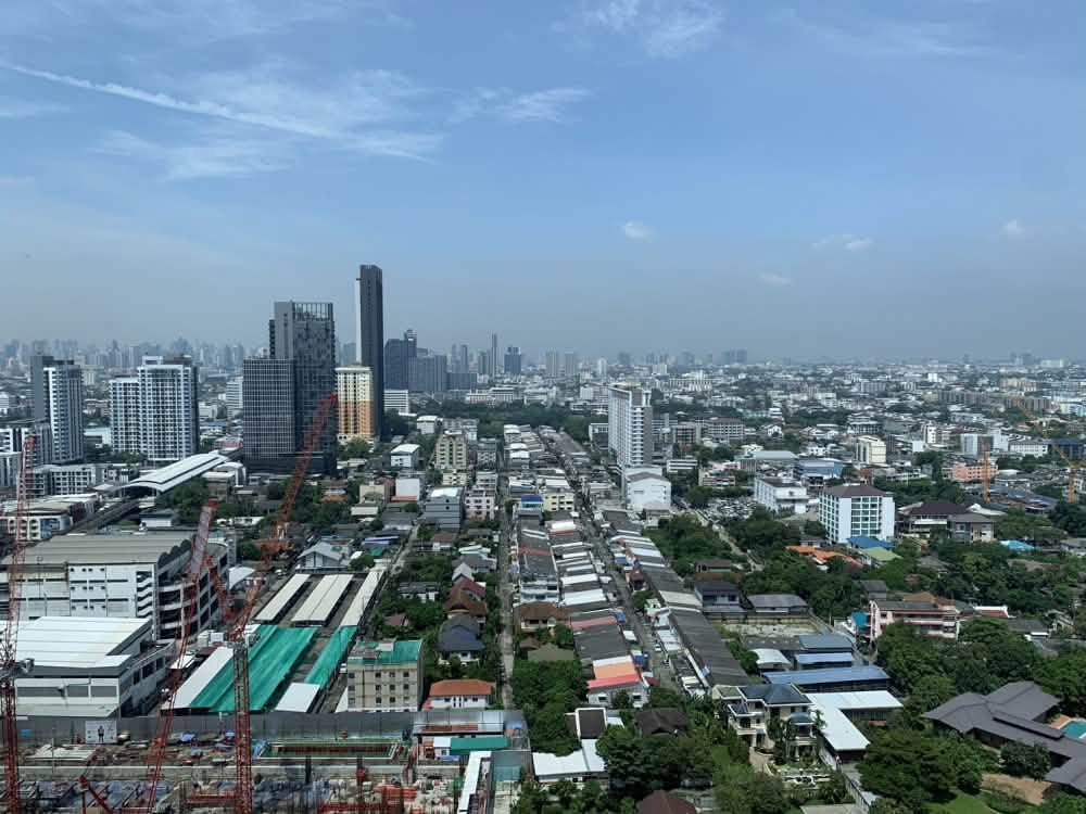 1BR apartment in Sukhumvit — photo 4