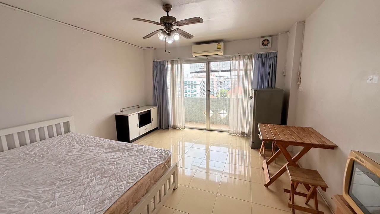 Studio studio in Ladprao — photo 2